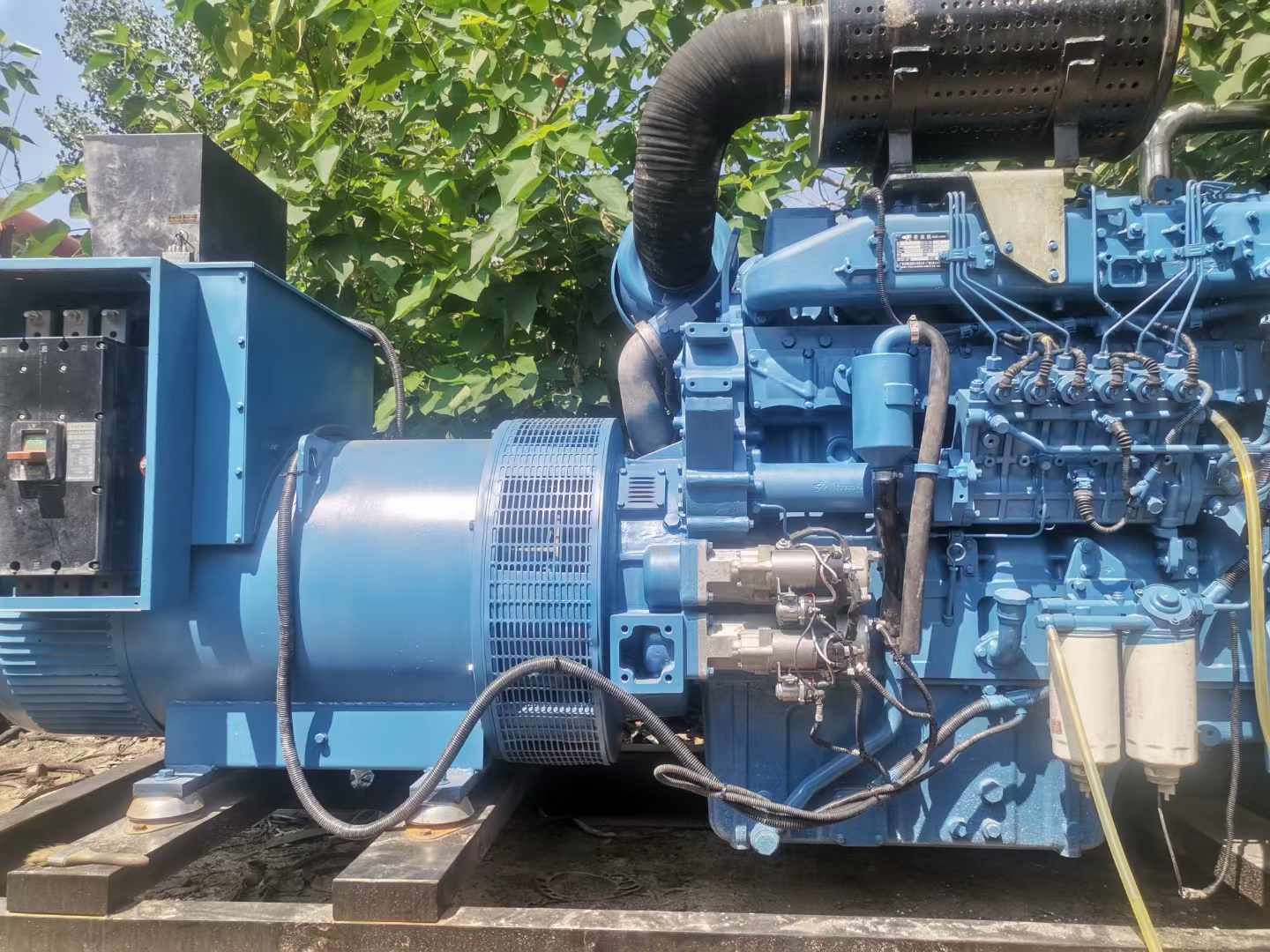 阿克陶详细说明降低 800kW 柴油发电机输出电流波动的方法